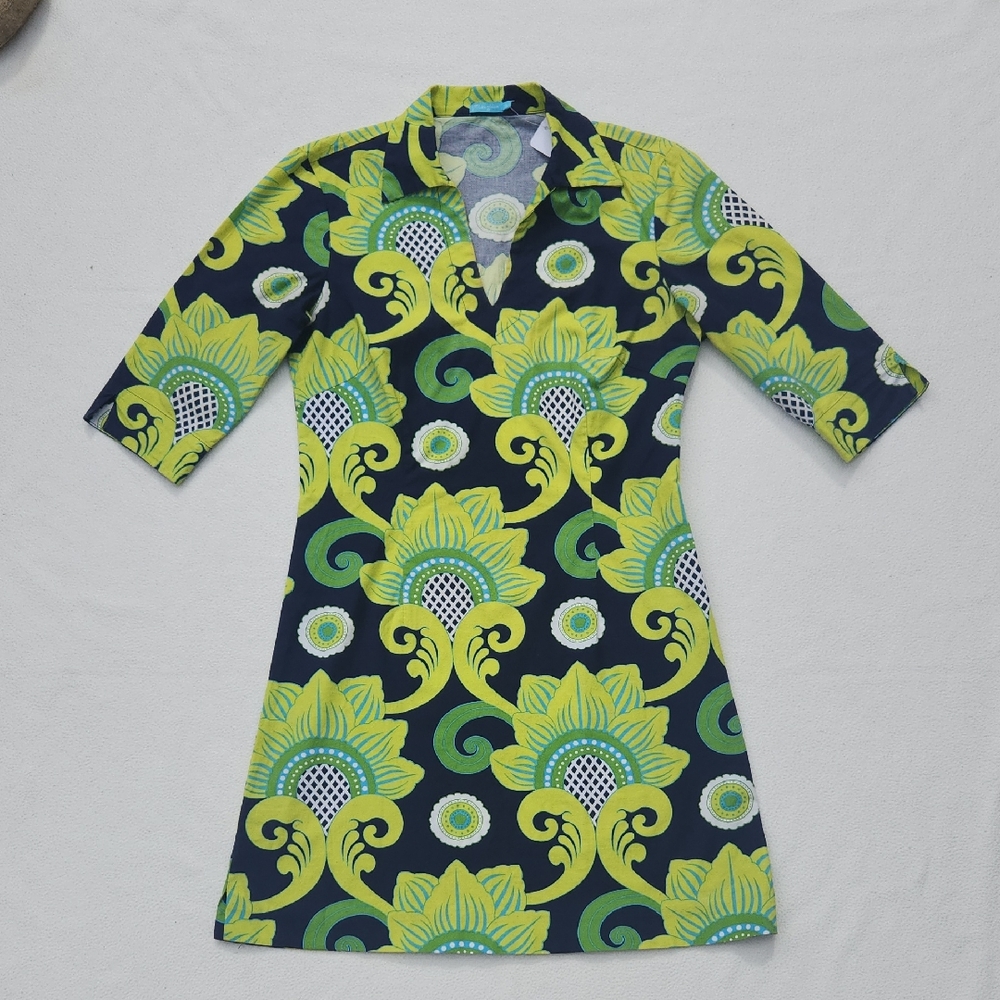 J. McLaughlin Navy & Lime Green Medallion Print Shift Dress - Size 0